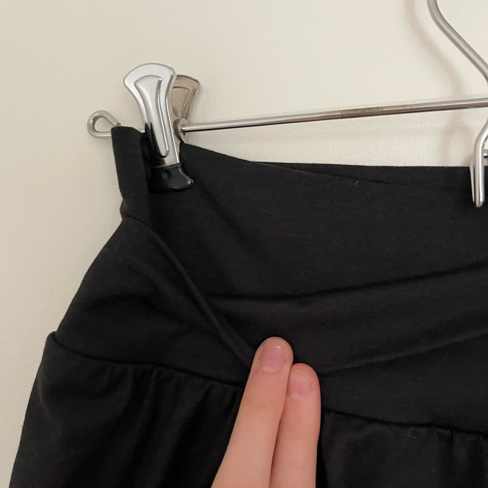 NWT Old Navy Extra High Waisted Cloudcomfy skirt - Picture 3 of 4